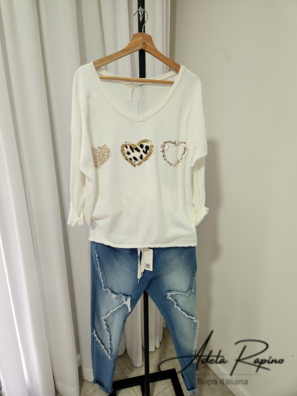 Babucha con detalles + Sueter con 3 corazones al frente