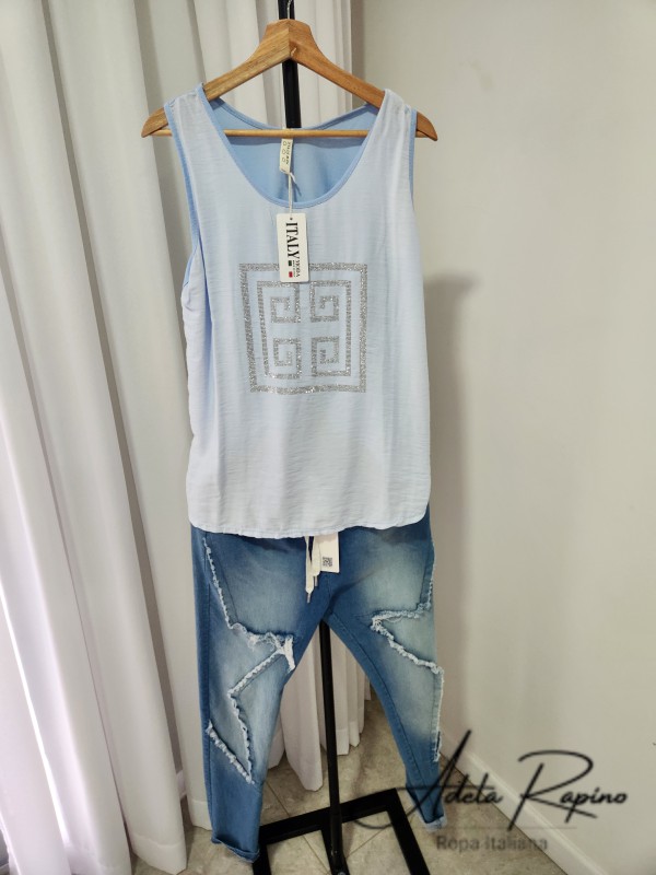Babucha con detalles + Musculosa con Tachitas al frente