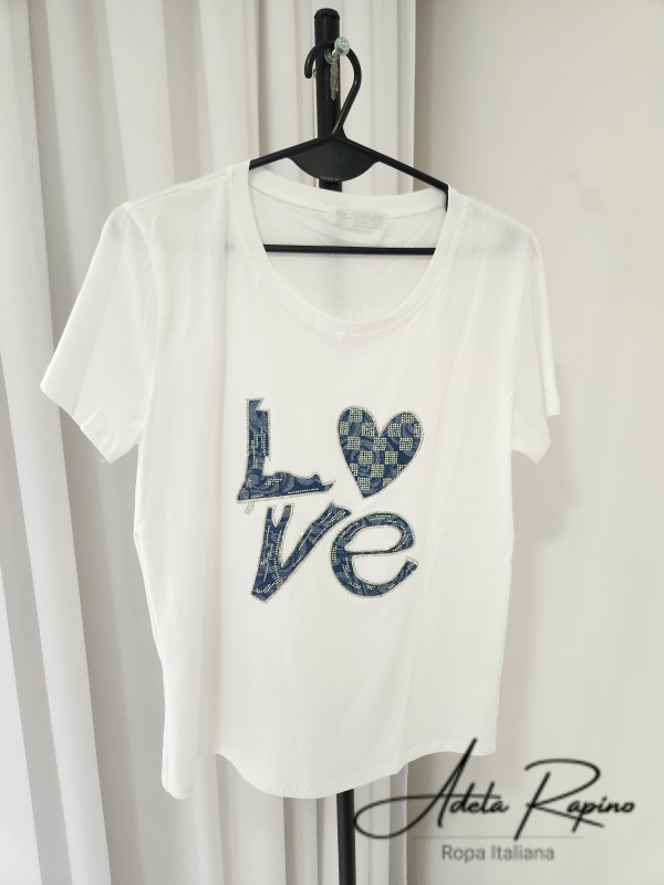 Remera LOVE