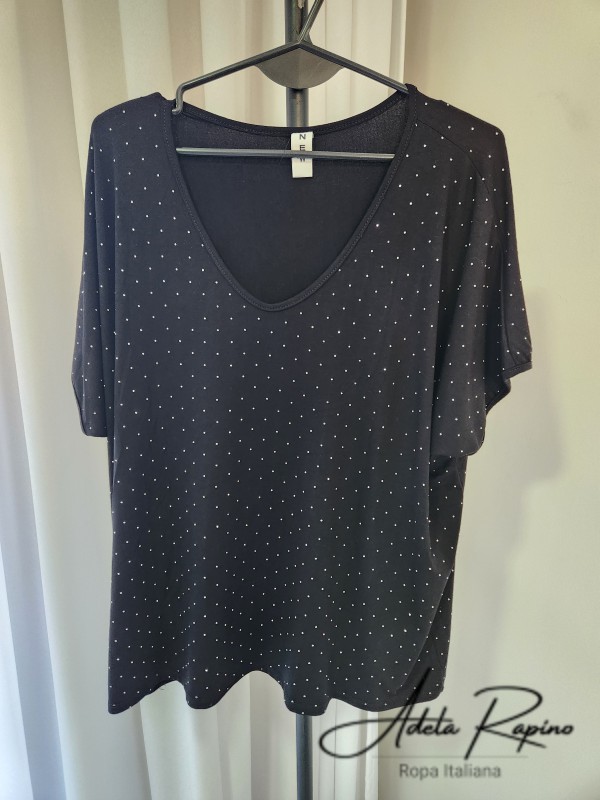 Remera con brillos