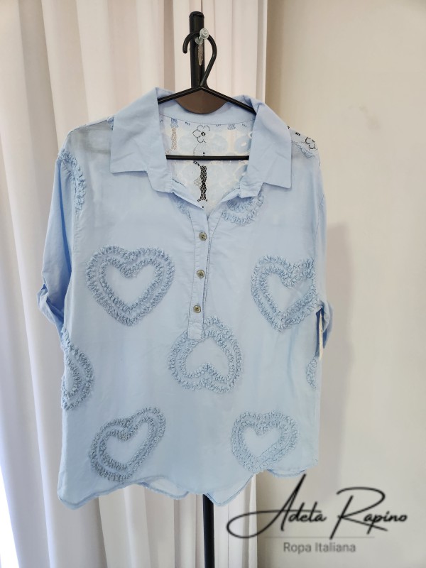 Camisola con detalle de corazones